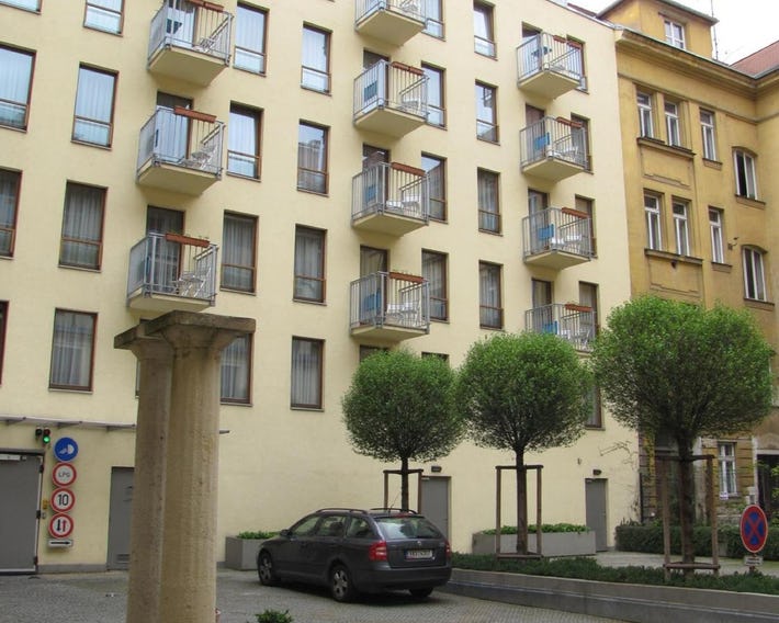 Aparthotel Austria Suites