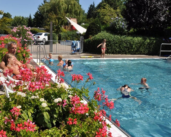 Lug ins Land Restaurant & Ferienwohnungen