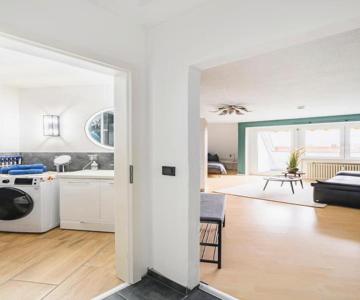 Studio Apart - Küche - Balkon - Netflix