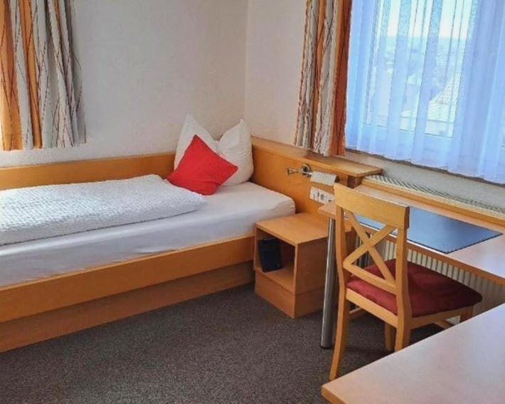 City Hotel