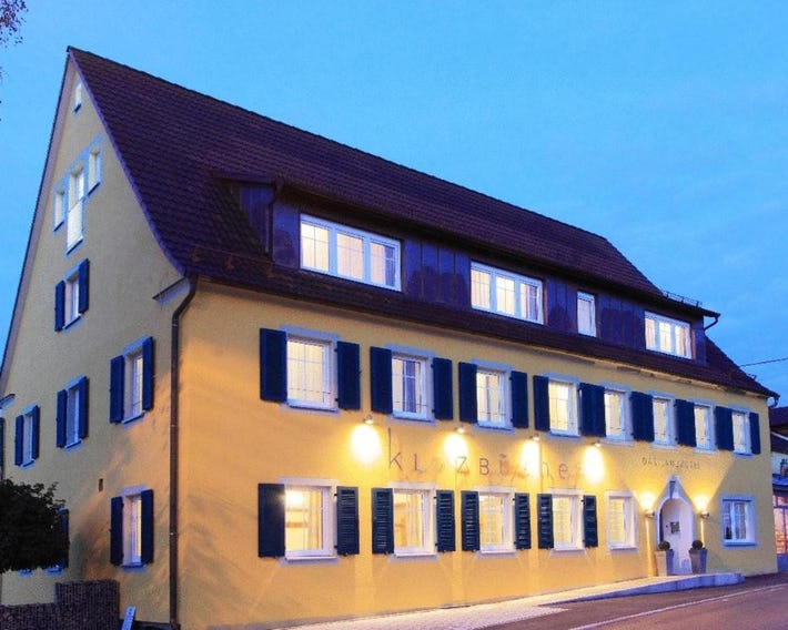 Klozbücher - Das Landhotel