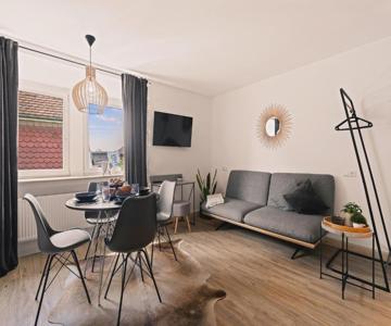 Einzimmerwohnung in Seenähe klimatisiert