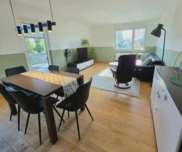 Moderne Wohnung mit Balkon in Karlsruhe