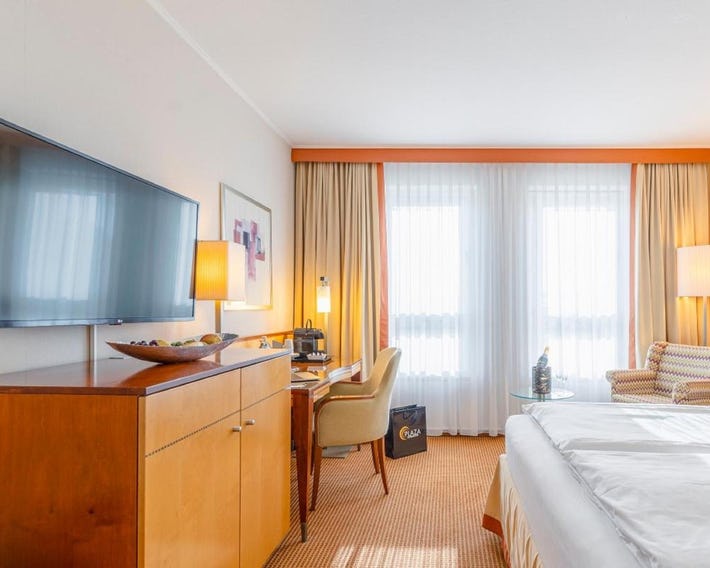 The Q - Quadro City Hotel