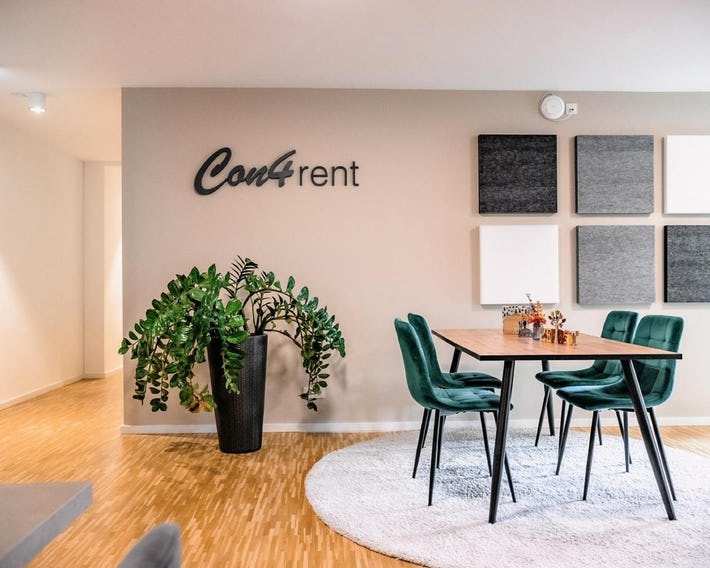 Con4rent Business Hotel plus