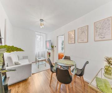 Stilvolle EG-Wohnung im Zentrum
