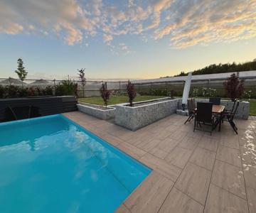 Ferienhaus mit privatem Pool