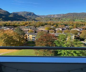 98, Bergblick, 2 Schlafzimmer, Dusche , WC, Küche, Wohnzimmer
