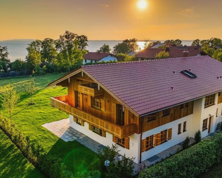 Graf Chiemo Suites - direkt am Chiemsee mit separatem Seezugang