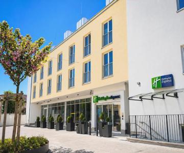 Holiday Inn Express Munich Airport - Erding by IHG