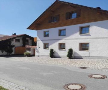 Ferienwohnung Dichtl