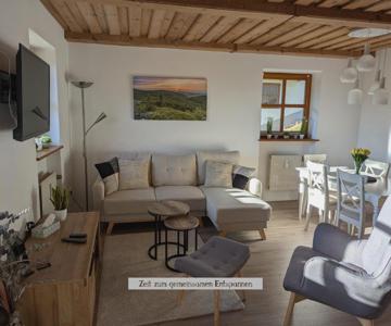 "BayernWald 201" Ferienwohnung mit Pool und Sauna