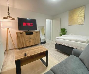 LUXOMES: Design Apartment - private Parking - 4 People