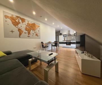 2-Schlafzimmer Wohnung Klima Parken gratis