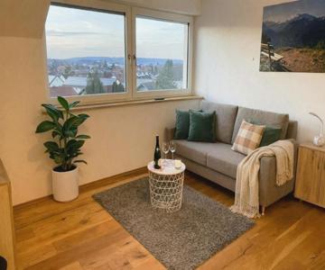 Panorama Apartment im Allgäu mit Balkon, Garten und Stellplatz