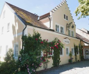 Schloss - Schenke Tunzenberg