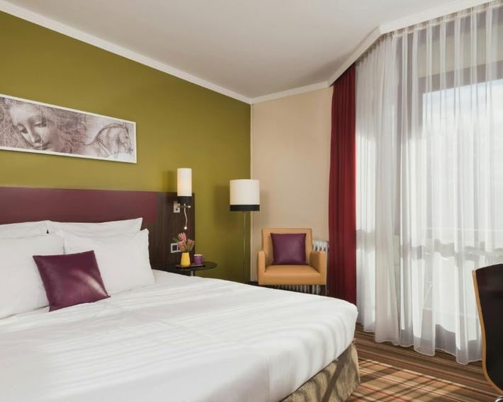 Leonardo Hotel & Residenz München
