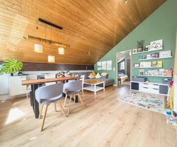 Lovely three bedroom rental unit