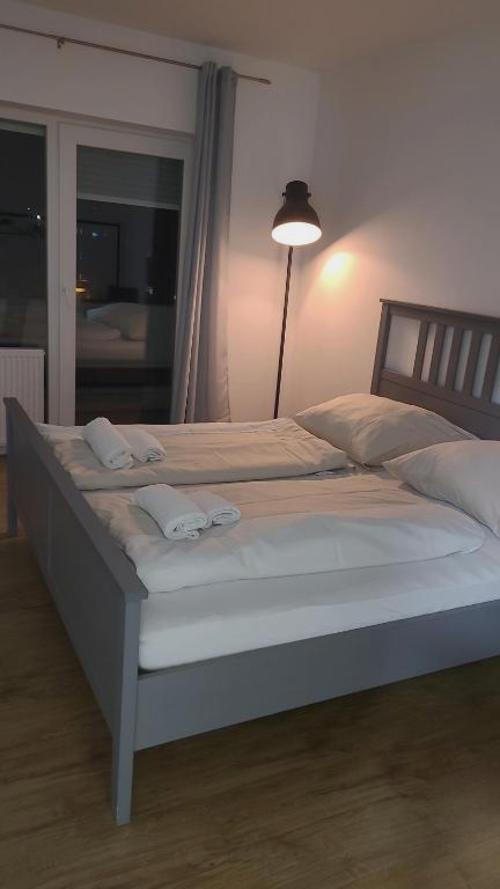 Schöne, Gemütliche Möblierte 2 Zi Wohnung In Rgb
