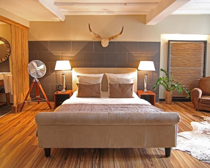 Hotel Elements
