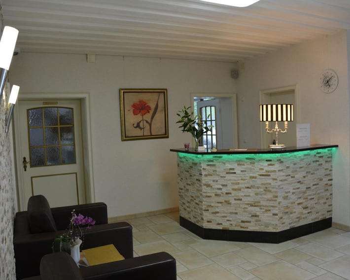 Alpina Hotel