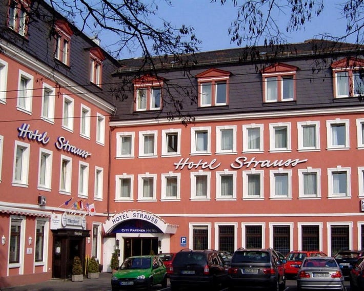 Hotel Strauss