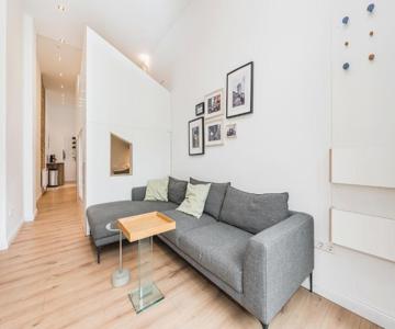 Stylish New Cube Loft II by Berlin-Wall-Apartments