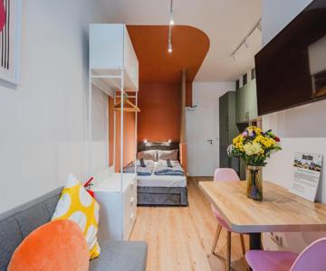 Vibrant Micro-apartment - Cozy, Central & Self Checkin