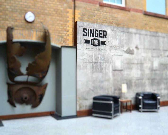 Singer109