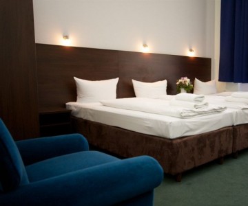 Arta Lenz Hotel