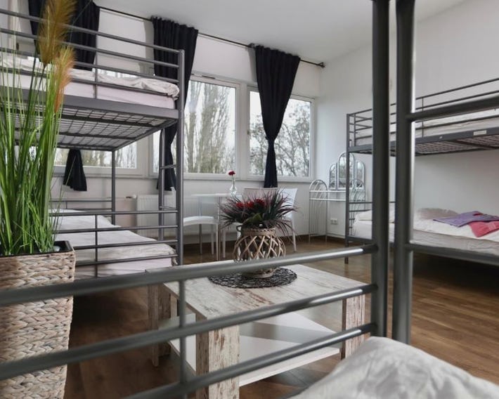 Elsässer Hostel