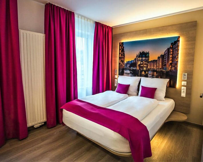 Hotel Luckys Inn
