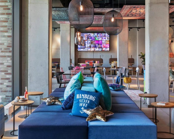 Moxy Hamburg City