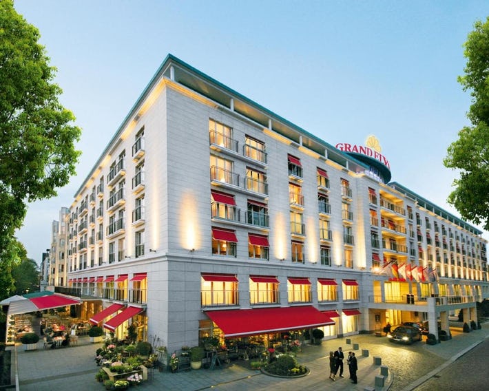 Grand Elysee Hamburg
