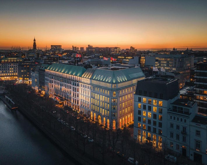 Fairmont Hotel Vier Jahreszeiten