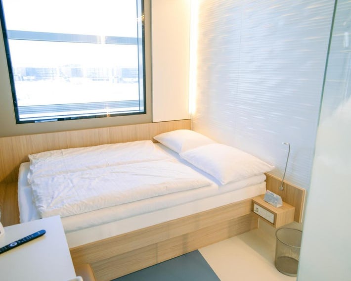 MY CLOUD Transit Hotel - Guests with international flight only!