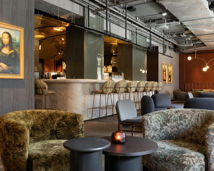 Metropolitan Hotel by Flemings