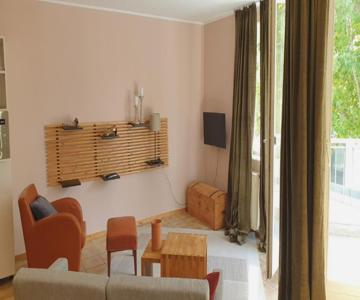 Bacchus - helles und geräumiges Appartement mit Balkon in Uninähe