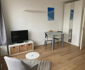 Modernes City-Apartment mit Balkon & Weitblick - Zentrale Lage in Offenbach
