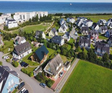 Reetdachhaus "Strandhaus Sterni"