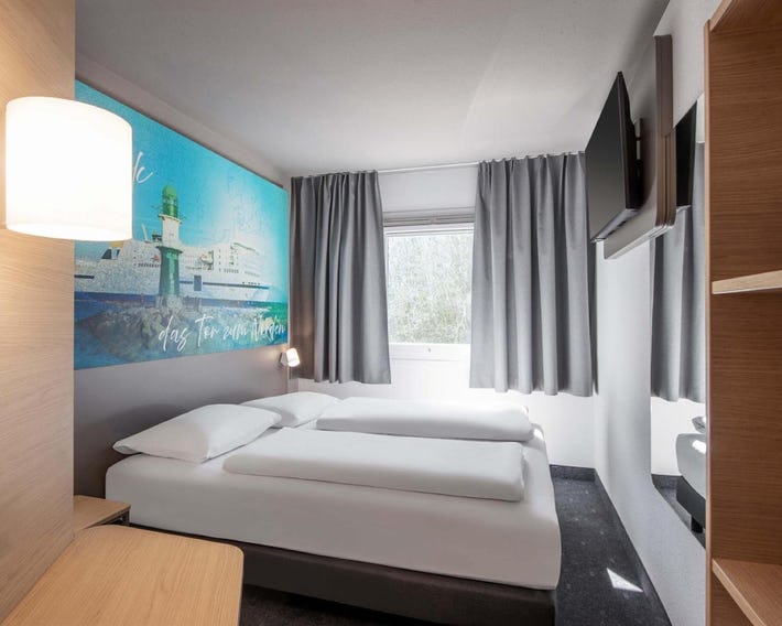 B&B HOTEL Rostock-Broderstorf