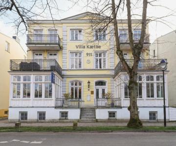 Strandnest VILLA KAETHE am Kurpark - gemütliche 60qm Ferienwohnung für Zwei