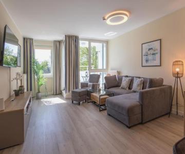 Frisch modernisierte 5 Sterne Ferienwohnung Godewind an der Seebrücke
