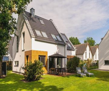 Wellness-Ferienhaus "Sandnelke" mit Sauna, Kamin & Terrasse - ruhig am Ostseewald in Zingst