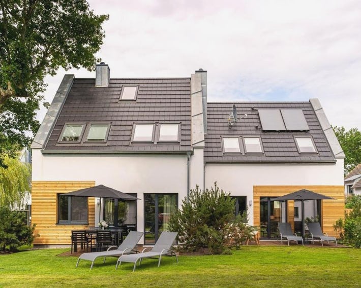 Wellness-Ferienhaus "Löwenzahn" mit Sauna, Kamin & Terrasse - ruhig am Ostseewald in Zingst