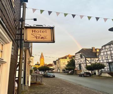 Hotel Pemü