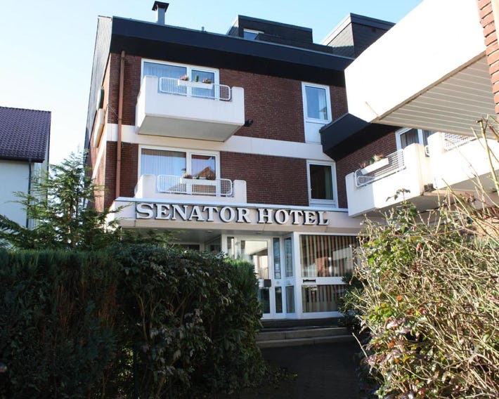 Senator Bielefeld