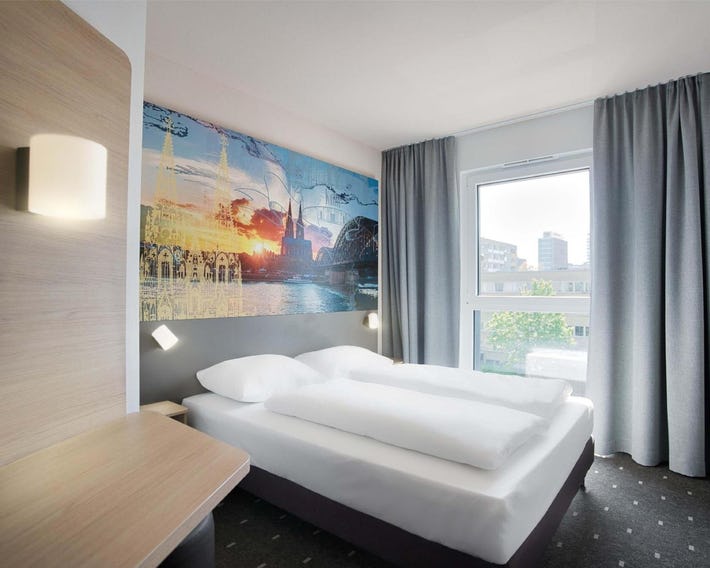 B&B HOTEL Köln-City