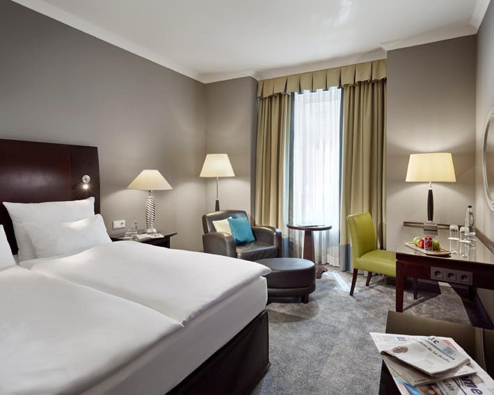 Lindner Hotel Cologne City Plaza, part of JdV by Hyatt