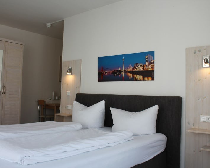 City Lounge Hotel
